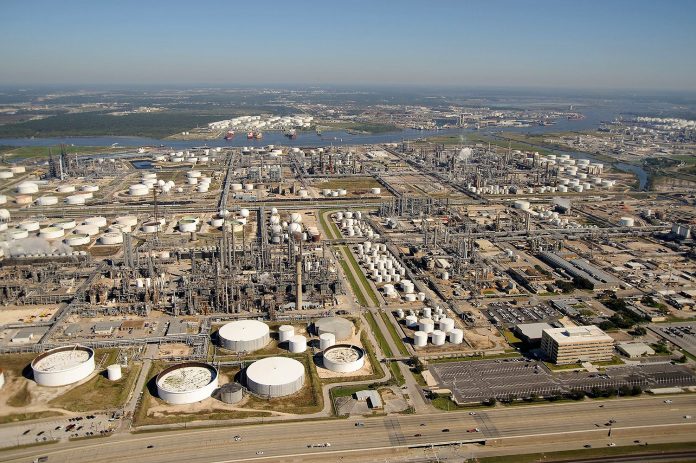 Las ventas de la refinería Deer Park de Texas, Estados Unidos, retrocedieron 3% de acuerdo con el reporte financiero de la empresa