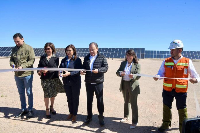 Akin, inaugurado por ENGIE y el Gobierno de Sonora, contará con más de 390 mil paneles solares y una capacidad de generación de 100 megawatts.