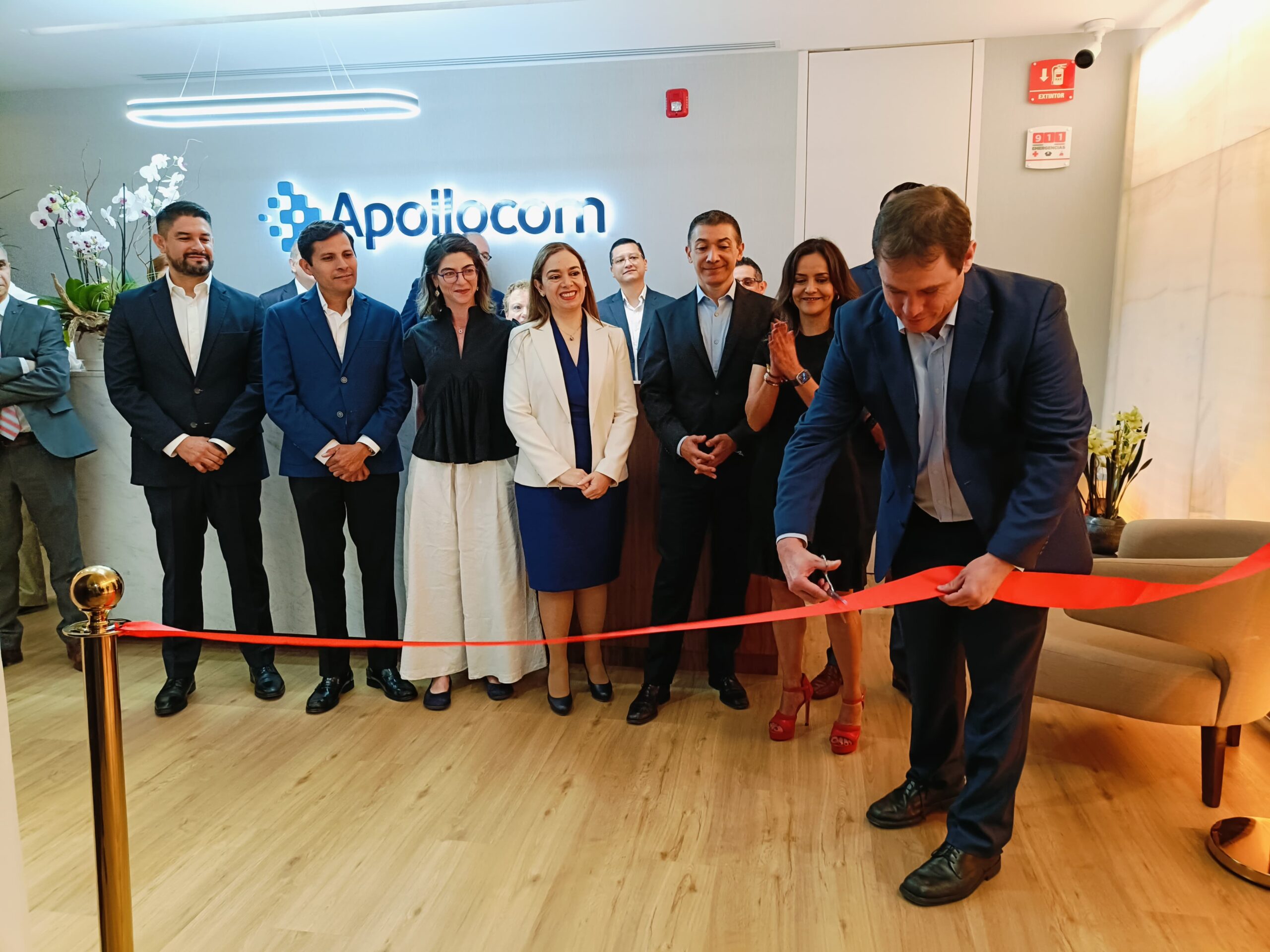 Apollocom inaugura nuevas oficinas - Global Energy