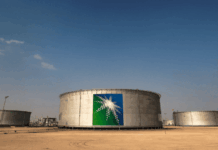 Aramco reduce sorpresivamente el precio del crudo para Asia y eleva los costos para Europa